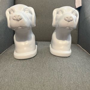 Dog book ends